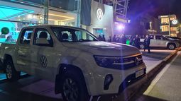 La nueva camioneta Amarok fue presentada en el concesionario Hauswagen de Pilar.