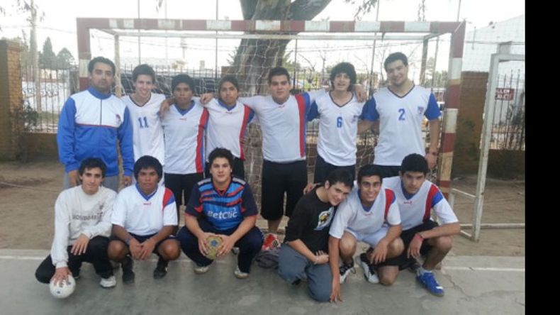 Los chicos de la Escuela Municipal de Handball tuvieron un gran año..