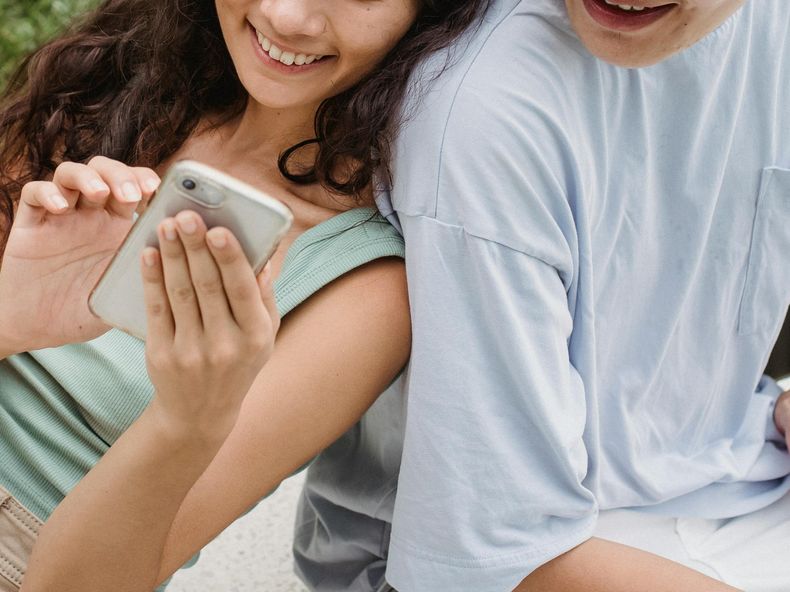 El 8M los mensajes de afecto por Whatsapp ya son un clásico. (Pexels)..jpg