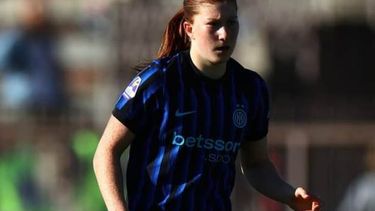 Paz disputó su primer partido como titular en Europa. Paz disputó su primer partido como titular en Europa.
