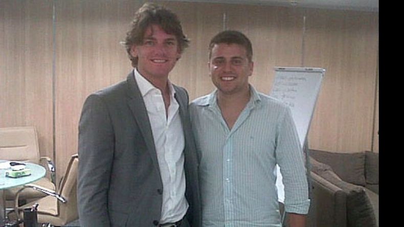 Iván Giordano junto a Nicolás Scioli..