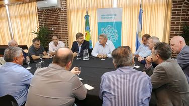 ENCUENTRO. D’Onofrio recibió este martes a los empresarios del transporte. &nbsp;