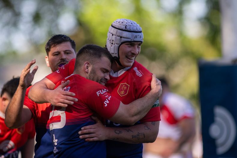 Deportiva Francesa se abraza a la ilusión de luchar por el ascenso al Top 12 de la URBA.