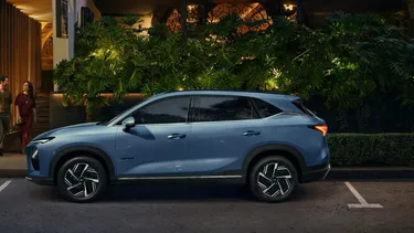 ENCHUFABLE. La nueva Captiva PHEV, el híbrido de Chevrolet, se presenta en Tolosa.