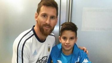 El gesto de Messi con Santi Fretes