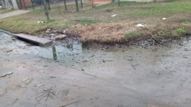 Reclamo por desbordes cloacales en Villa Verde