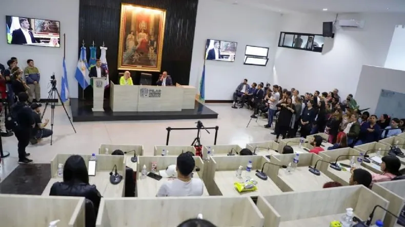 NUEVO CONCEJO. El oficialismo cuenta con 13 de las 24 bancas.