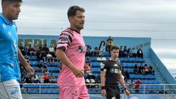 REGRESO. Blanco espera su oportunidad para jugar en Campana. REGRESO. Blanco espera su oportunidad para jugar en Campana.