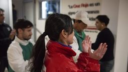 Unos 300 voluntarios de la Cruz Roja trabajan en las zonas afectadas por las inundaciones.