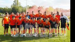 PRIMER GRITO. El Naranja que superó 3-2 a Unión..