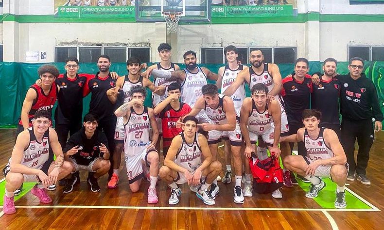 Presidente Derqui lidera el certamen con récord 14-1 y define todo el domingo ante Sportivo Pilar.