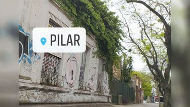 Debe ser unas de las pocas últimas fachadas antiguas de la ciudad de Pilar, y se encuentra alrededor de 1000 de la Avenida Tomás Márquez. Hoy bastante deteriorada pero mantiene su encanto y carácter con elegancia y altura, embelleciendo un punto en el trayecto que recorre el boulevard que va desde la Estación del Ferrocarril San Martin hasta su encuentro con la calle Ituzaingó. Matías Dentoni..