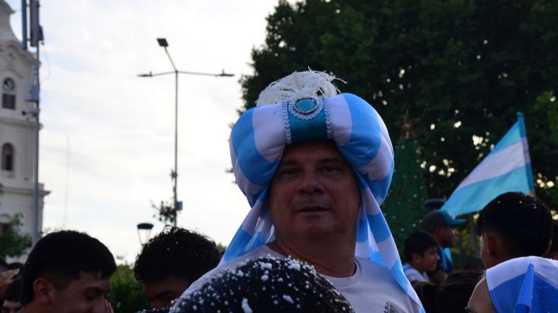 f800x450 122553_173999_5050.jpg