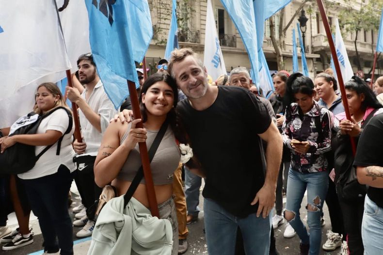 achaval marcha 4.jpg