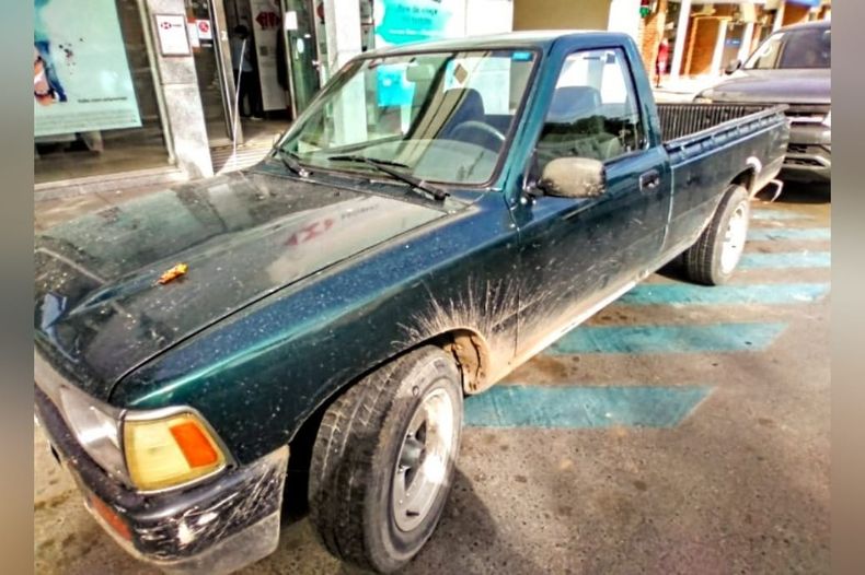 La camioneta robada fue trasladada a la Comisaría Pilar 1º al igual que su conductor.&nbsp;