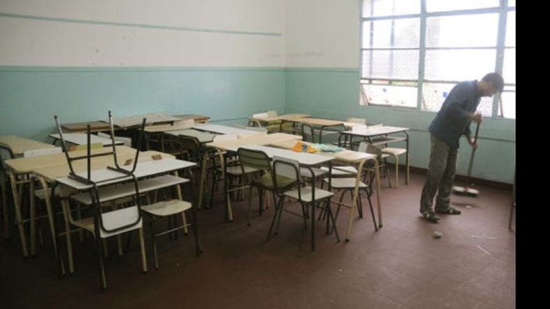 Aulas vacías. Sigue la incertidumbre..