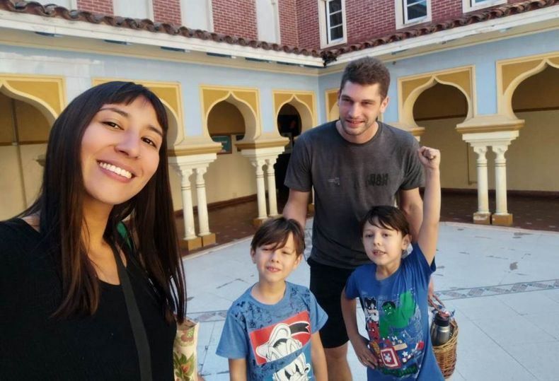 Nicolás Scheffer y su familia.