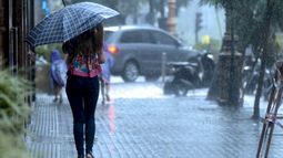 Los expertos del Servicio Meteorológico Nacional anticipan una jornada templada pero con lluvia hacia la noche.