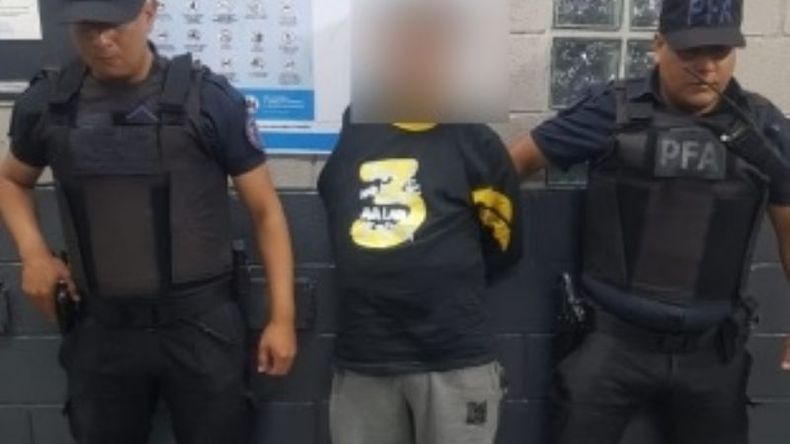 DETENIDO. Tiene 27 años y lo apresaron en la estación San Miguel. .