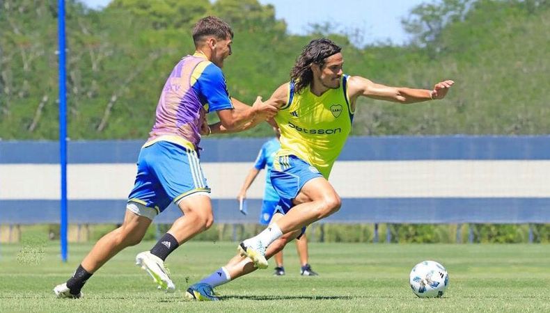 PRETEMPORADA:&nbsp; Camilo Rey Domenech y una marca pegajosa sobre Edison Cavani.