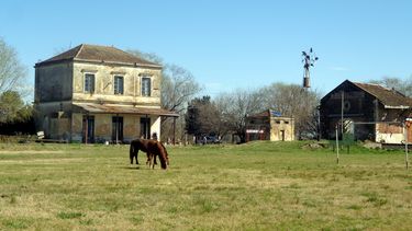 Te contamos todo acerca de un pueblo único en la Provincia que se encuentra a menos de una hora de Pilar y es ideal para pasar el día.
