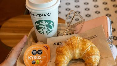 Los blister de Kyros Hummus se encuentran exclusivamente en Starbucks Argentina.