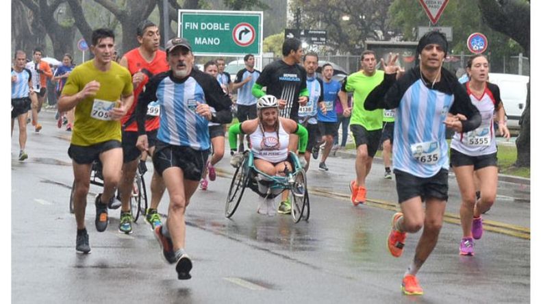 OTRO TRIUNFO. Norma Ramos y su empuje para competir en silla de ruedas. .