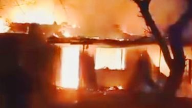 La vivienda fue devorada por el fuego y la familia necesita todo tipo de donaciones.&nbsp;