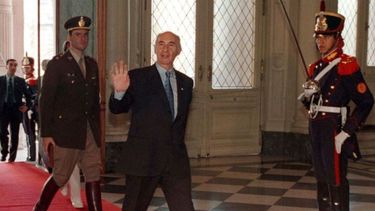 Mandato. Fernando de la Rúa fue presidente de la Nación entre diciembre de 1999 y diciembre de 2001. .