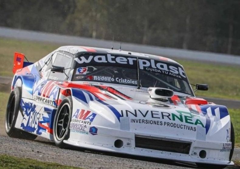 El Chevrolet de Santilli Pazos, en el autódromo de La Plata.