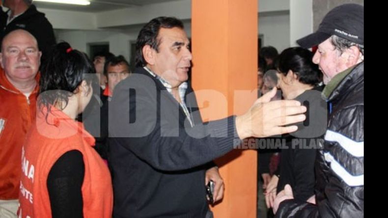 CAMPAÑA. Molina adelantó que seguirá trabajando para el comando sciolista..