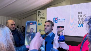 achaval, en las visperas de industrializar: la argentina sale adelante protegiendo su industria nacional