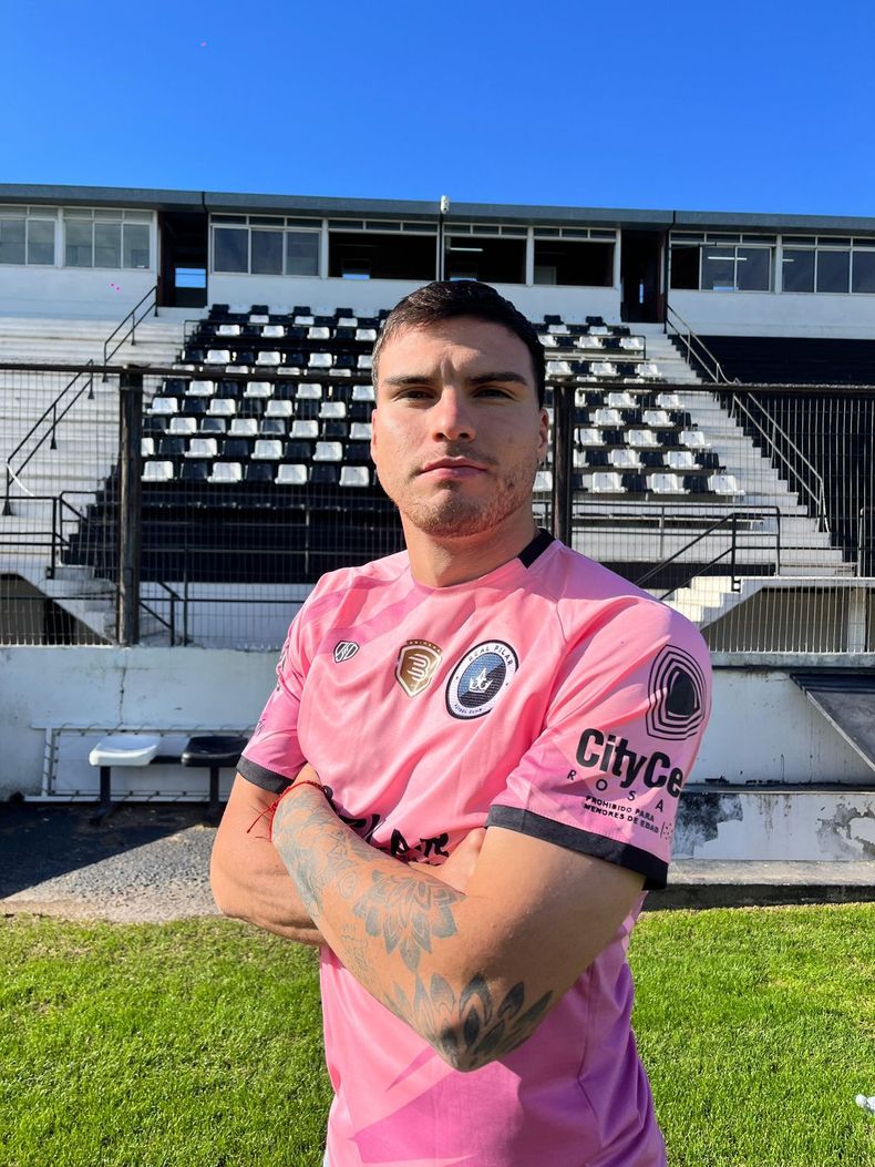 Gerónimo Cardozo fue presentado oficialmente por Real Pilar.
