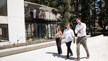 RECORRIDA. Achával dijo que el edificio está más cerca de ser realidad.