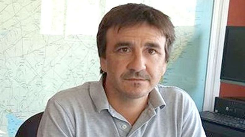 ROJA. Mateo Nicholson dejó su puesto como responsable de Infraestructura escolar..