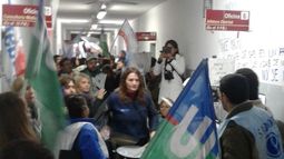 Docentes se movilizan en la Jefatura Distrital