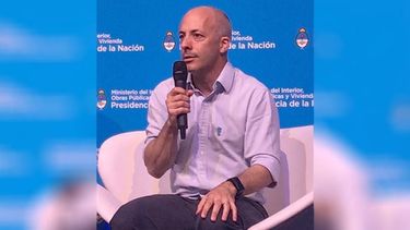 Ducoté expuso sobre transparencia