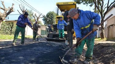 PROTECCIÓN. La ordenanza prohíbe el despido de municipales hasta 2017..