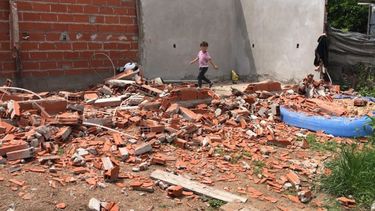 DEMOLIDA. Así quedó una de las casas del predio..