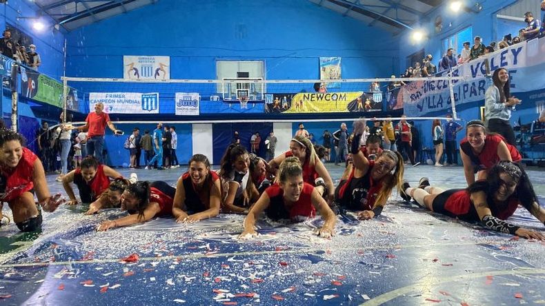 Vóley femenino de Presidente Derqui..
