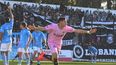 AVIONCITO. Franco Camargo sale festejando su gol, el 2-1 para Real Pilar.