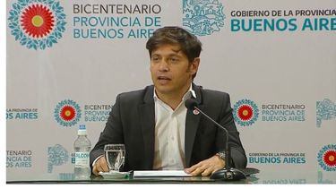 GOBERNADOR. Axel, durante el anuncio de esta tarde. .