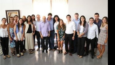 JUNTOS. Todos los funcionarios, con el intendente..