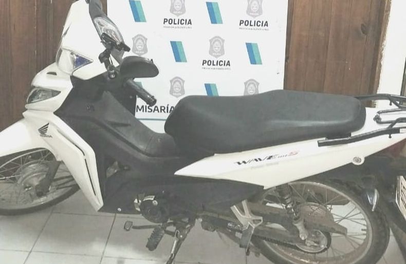 La moto fue sustrada por el ladrn del interior de una viviendanbsp