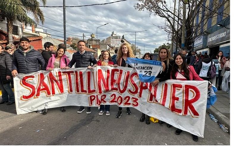 EQUIPO. Así llegaron Neuspiller y sus candidatos al acto de Rodríguez Larreta. &nbsp;