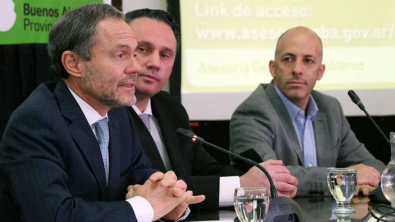 CONFERENCIA. Ferrari prometió un centro a atención a la víctima..