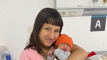 Lionel Sosa nació en la Maternidad Nuestra Señora del Pilar a las 3.52 del 1° de enero.
