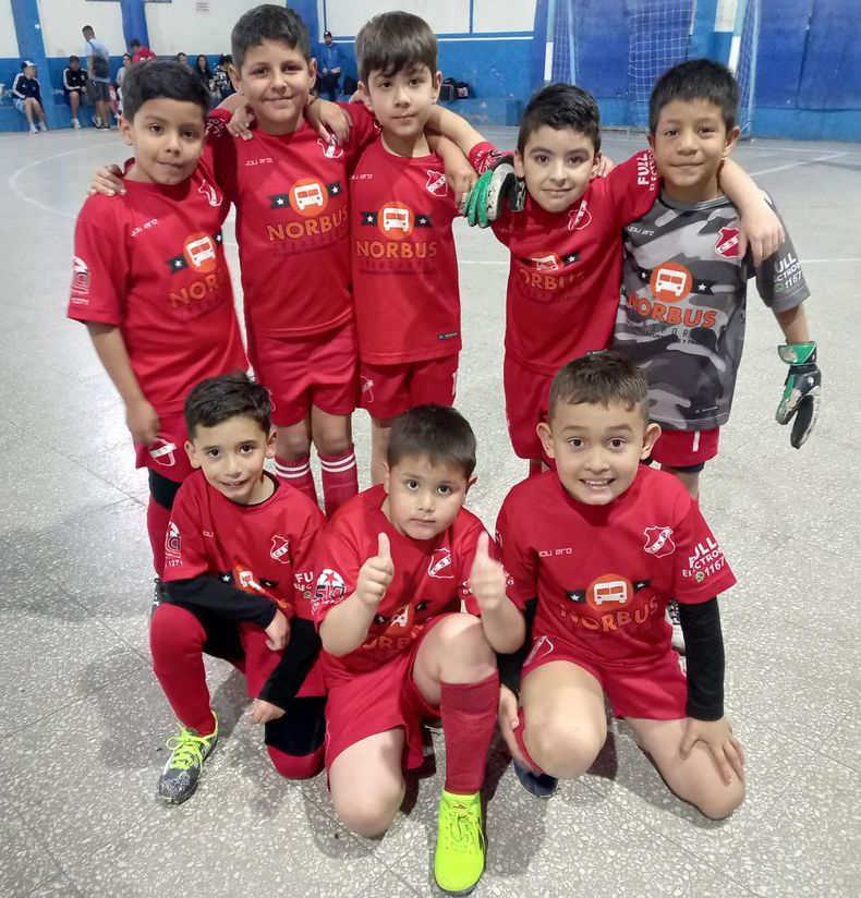 VICTORIA. La 2015 de Sportivo se impuso por 4-3 ante 25 de Mayo.