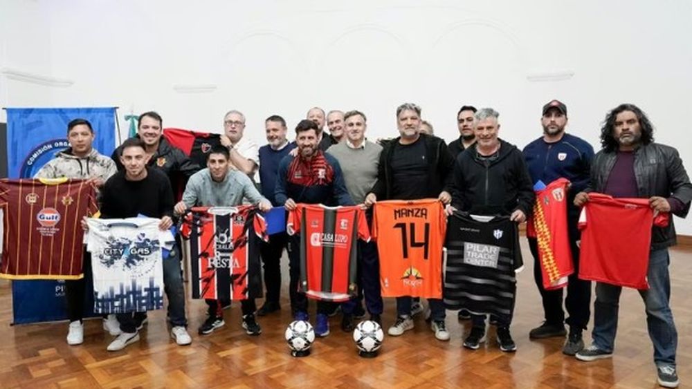 La Liga Pilarense de Fútbol se presentó en el Municipio el viernes 4 de este mes.