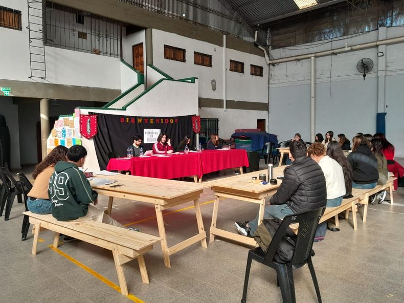 La Olimpiada de Filosofía se realizó en el Instituto Nuestra Señora de Fátima.